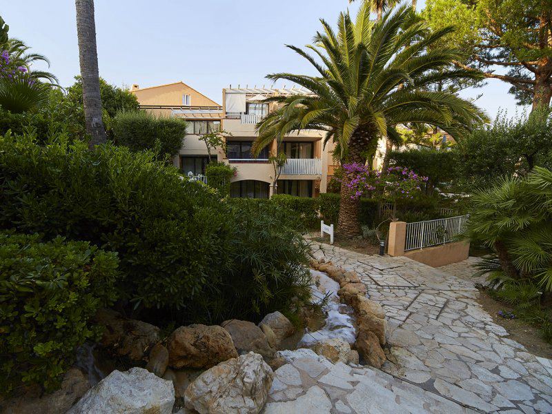 Résidence Pierre et Vacances L'Anse de Pramousquier Provence-Alpes-Côte d'Azur - Le Lavandou visuel 3/12