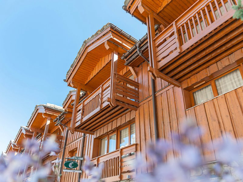 Résidence Pierre et Vacances Les Chalets du Forum Rhône-Alpes - Courchevel 1850 visuel 2/13