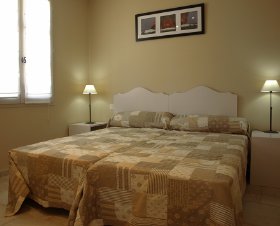 Cypres Provence-Alpes-Côte d'Azur - Saint-Rémy-de-Provence visuel 4/10