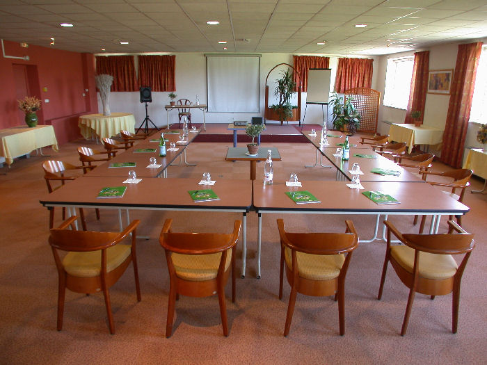 Hôtel Golf Grand Avignon Provence-Alpes-Côte d'Azur - Avignon visuel 1/10