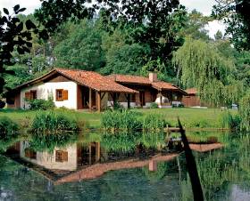 La Pomme de Pin Aquitaine - Mont-de-Marsan visuel 1/7