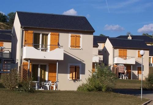 Village Saint Geniez d'Olt Midi-Pyrénées - Saint-Geniez-d'Olt visuel 8/8