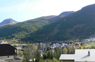 Résidences réparties à Villeneuve Provence-Alpes-Côte d'Azur - Serre Chevalier 1400 - Villeneuve visuel 2/3